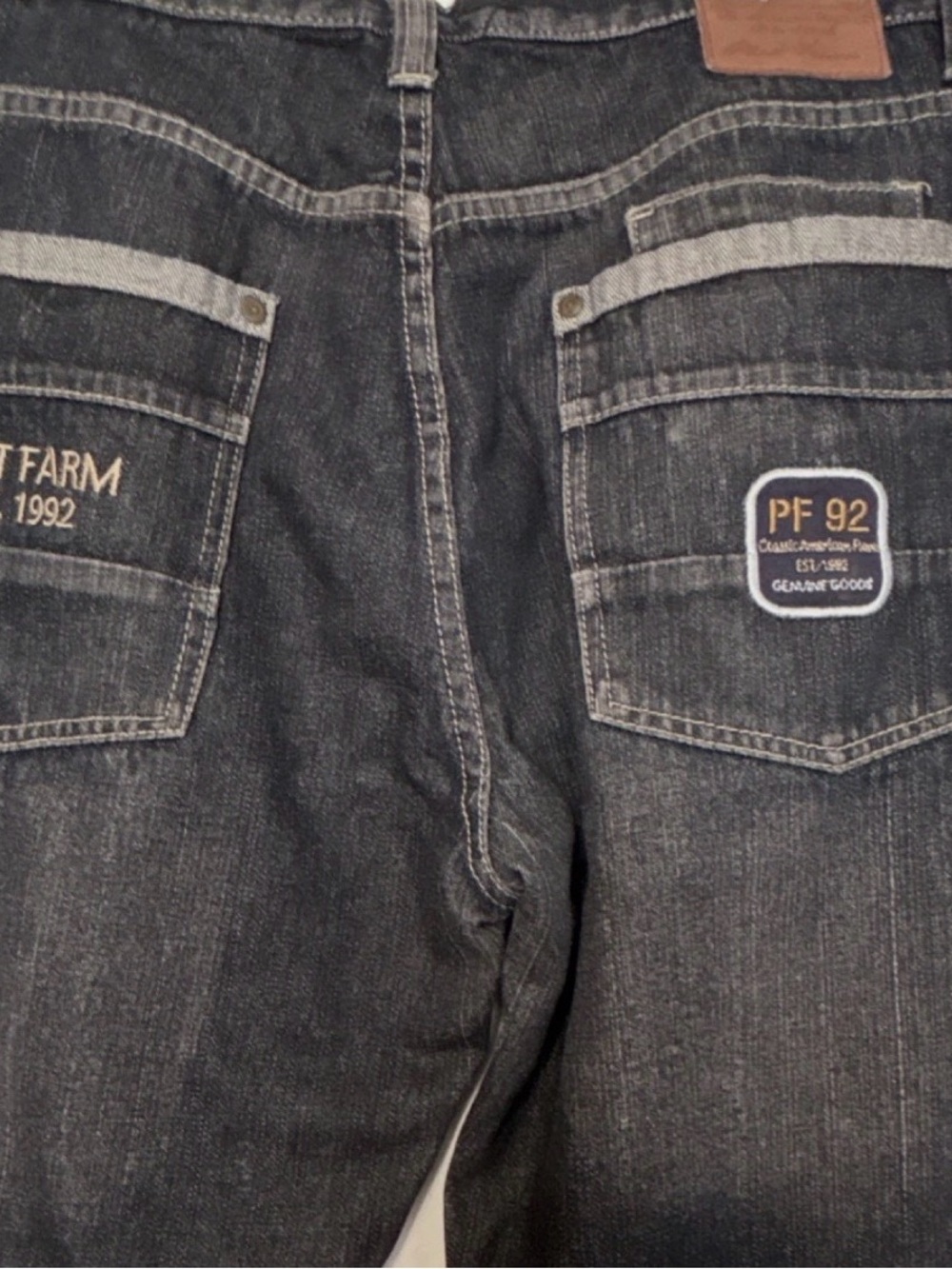 American Eagle Outfitters Black Washed Relaxed Jeans - Picture 3 of 10